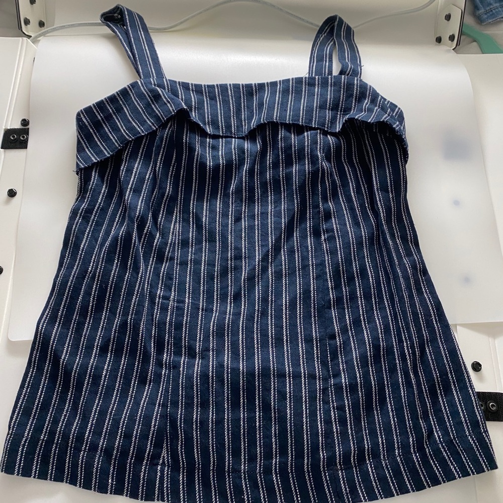 Point Sur J. Crew navy tank top with tie back